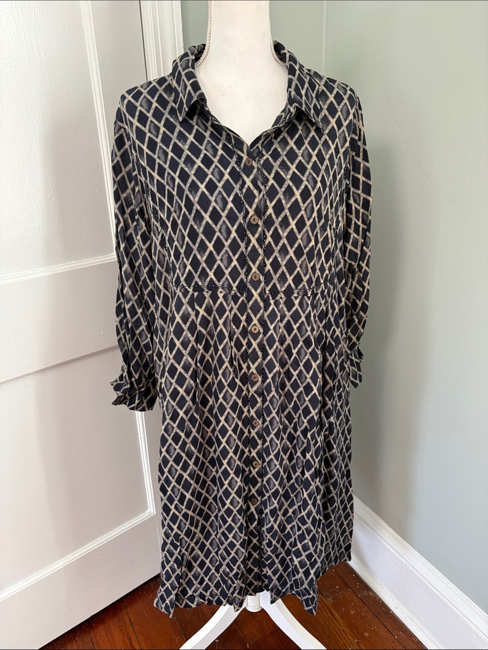 Novica Long Sleeve Beaded Midi Shirt Dress Size XL